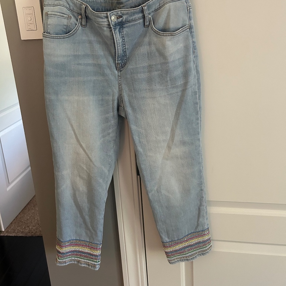CHICOS CROP DENIM PANTE